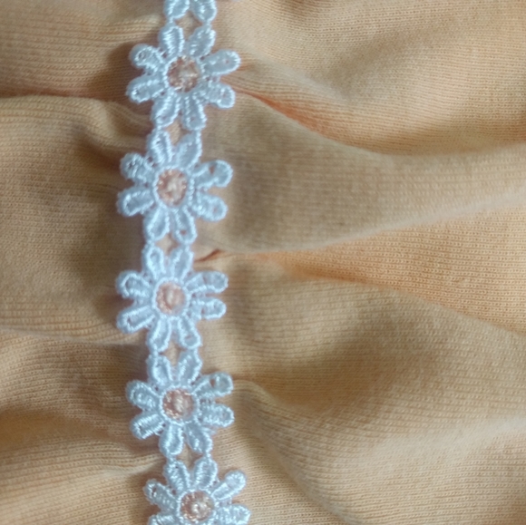 GYMBOREE Tops 2 - Picture 5 of 6